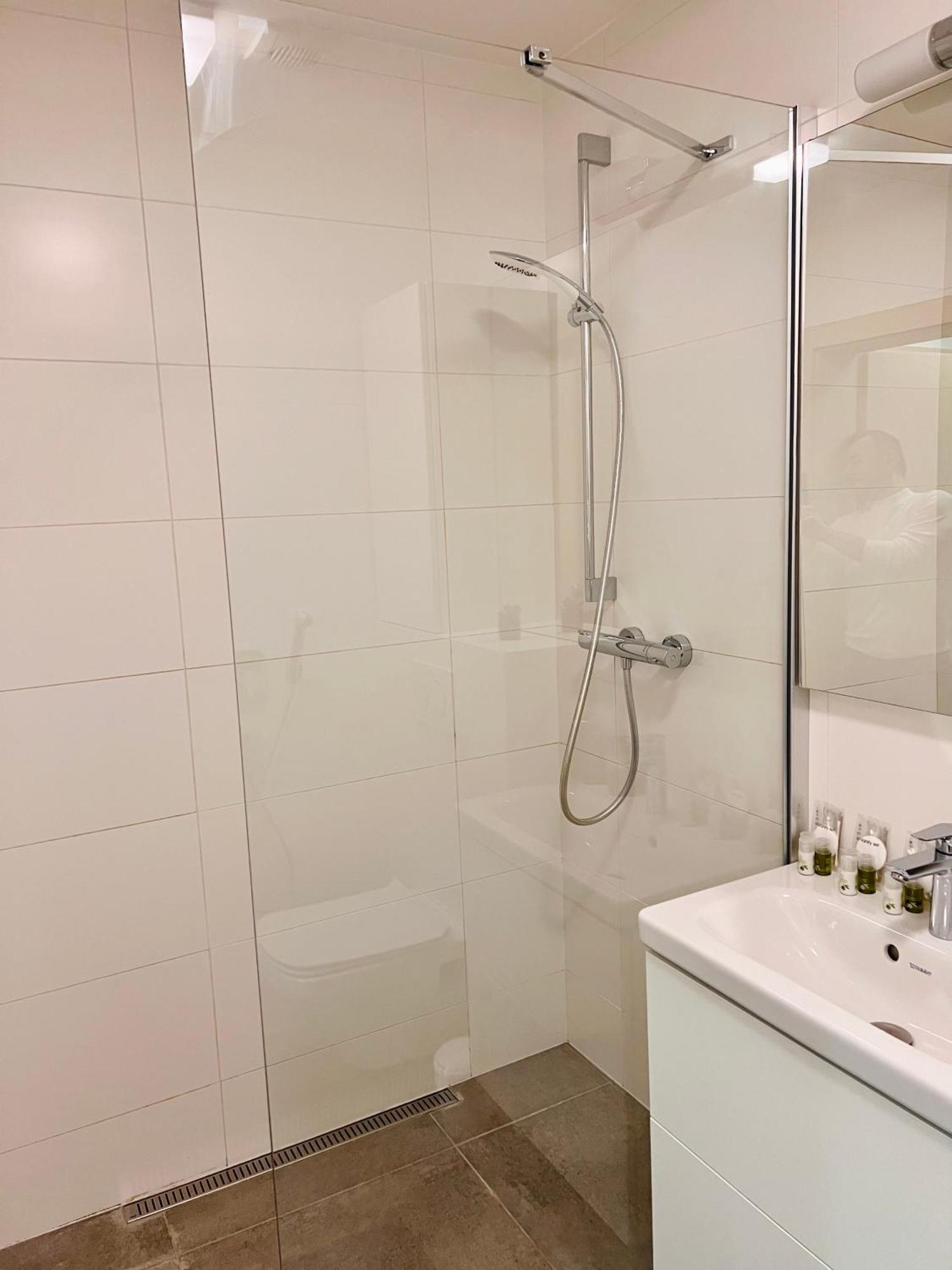 Old Town City Center Apartment 1 - Private Parking Included 科希策 外观 照片